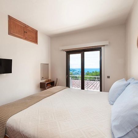 Blue Vision Luxury House Villa Pefki  ภายนอก รูปภาพ